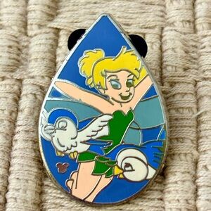 DISNEY 2008 Tinker Bell & Blue Birds Nature Series Pin